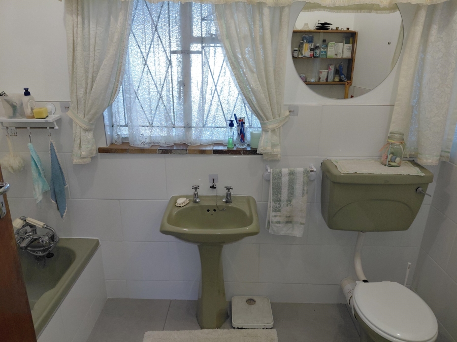 4 Bedroom Property for Sale in Windsor Park Eastern Cape